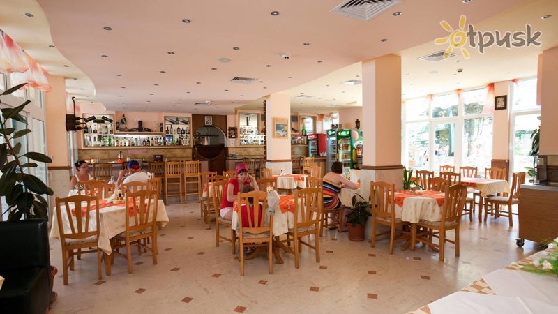 Фото отеля Sunny Day Club 3* Солнечный берег Болгария бары и рестораны