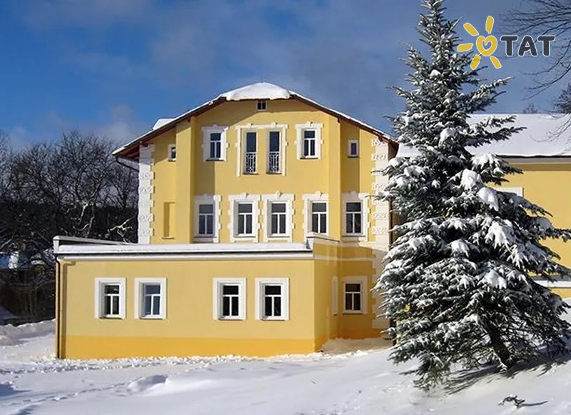 Фото отеля SwissHouse Apartments & Spa 4* Marianske Lazne Čekija išorė ir baseinai