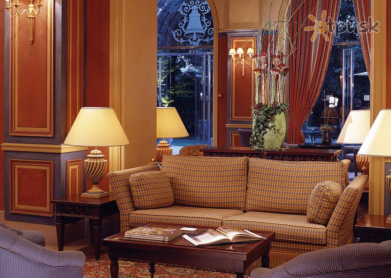 Фото отеля La Cloche 5* Бургундия Франция лобби и интерьер