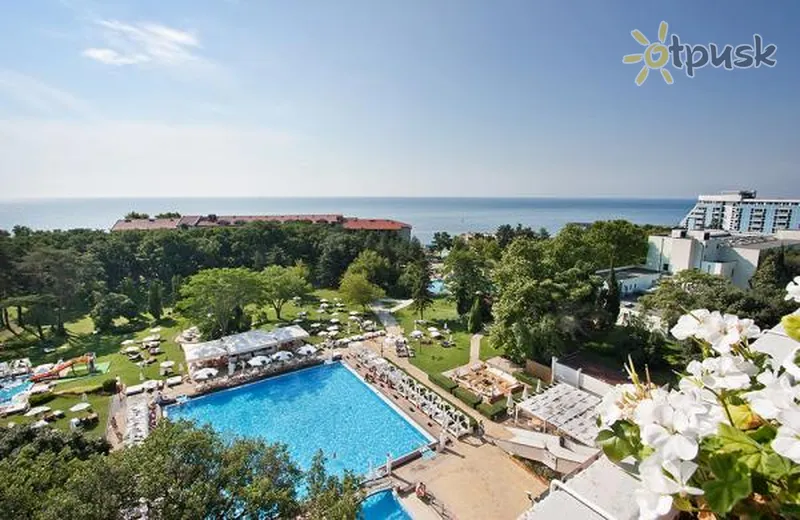 Фото отеля Varna Grand Hotel Resort & Spa 5* Šventasis Konstantinas ir Elena Bulgarija išorė ir baseinai