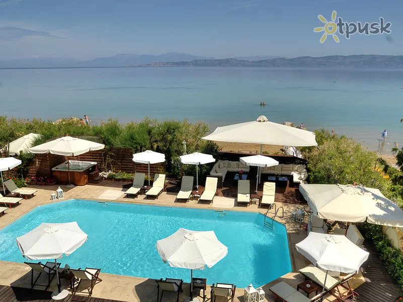 Фото отеля Enalio Suites 3* Peloponesas Graikija išorė ir baseinai