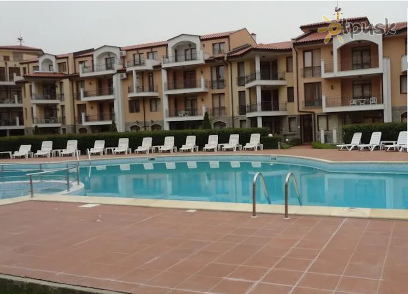Фото отеля Arcadia Apartments 3* Saulainā pludmale Bulgārija ārpuse un baseini