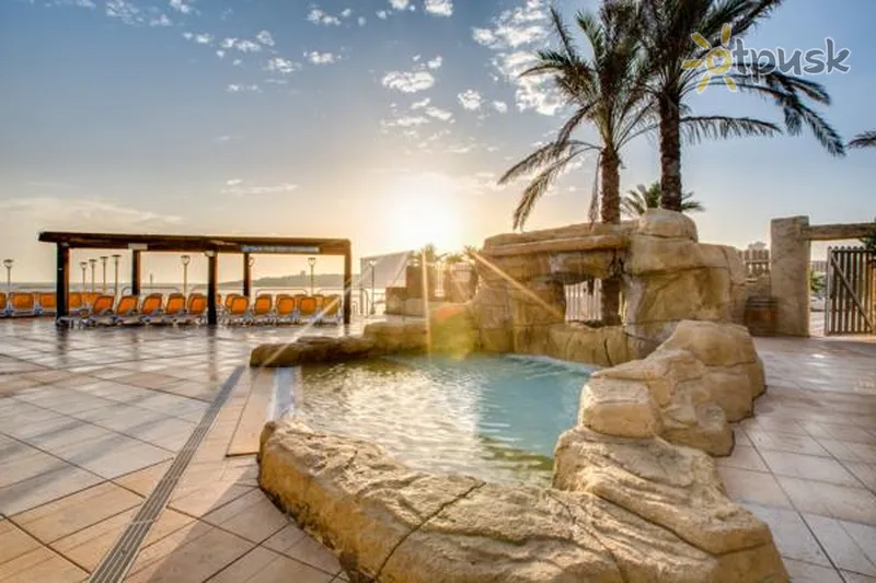 Фото отеля Sunny Coast Resort & Spa 4* Aura Malta išorė ir baseinai