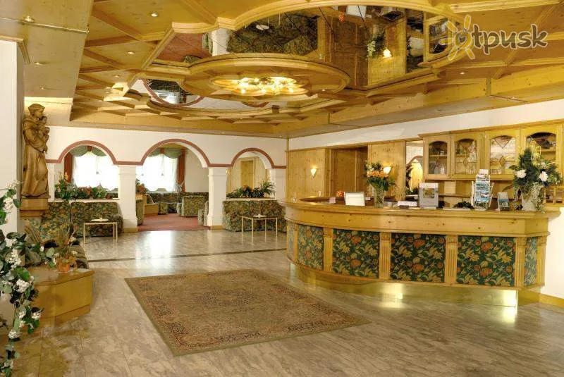 Фото отеля Antonius Hotel 4* Kaprun Austrija barai ir restoranai