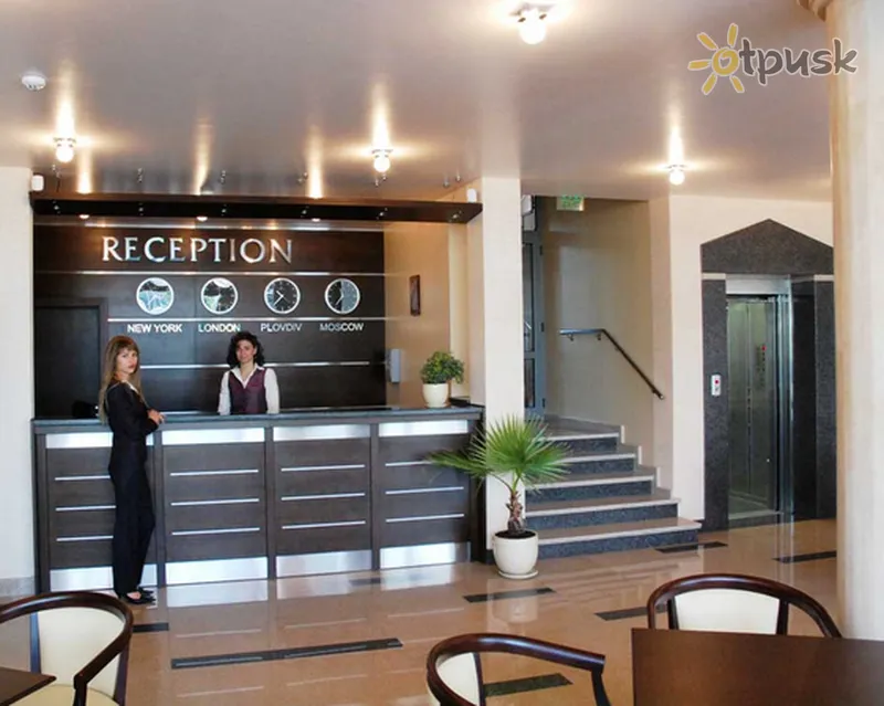 Фото отеля Business Hotel Plovdiv 3* Пловдив Болгария лобби и интерьер