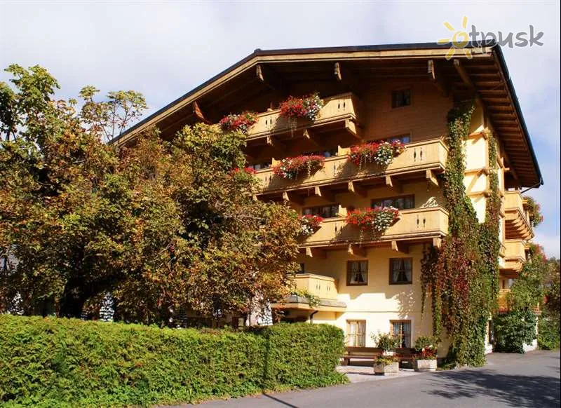 Фото отеля Gasthof Zur Muhle 4* Капрун Австрия экстерьер и бассейны