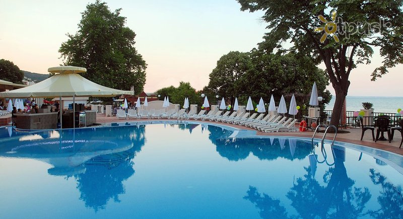 Фото отеля Grifid Vistamar Hotel 4* Золотые пески Болгария экстерьер и бассейны