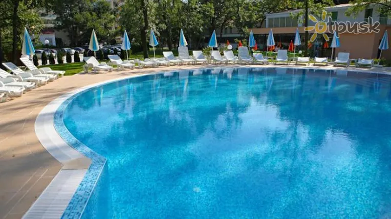 Фото отеля Yunona Hotel 3* Saulėtas paplūdimys Bulgarija išorė ir baseinai