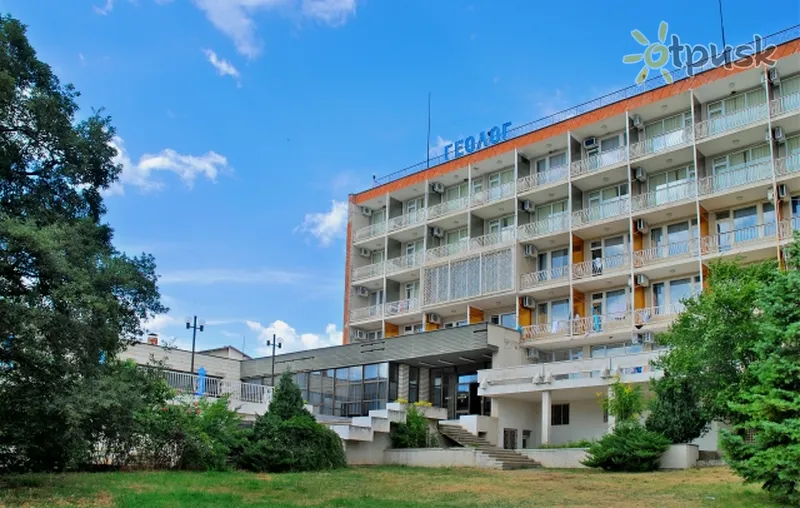 Фото отеля Geolog Hotel 2* Svētais Konstantīns un Jeļena Bulgārija ārpuse un baseini