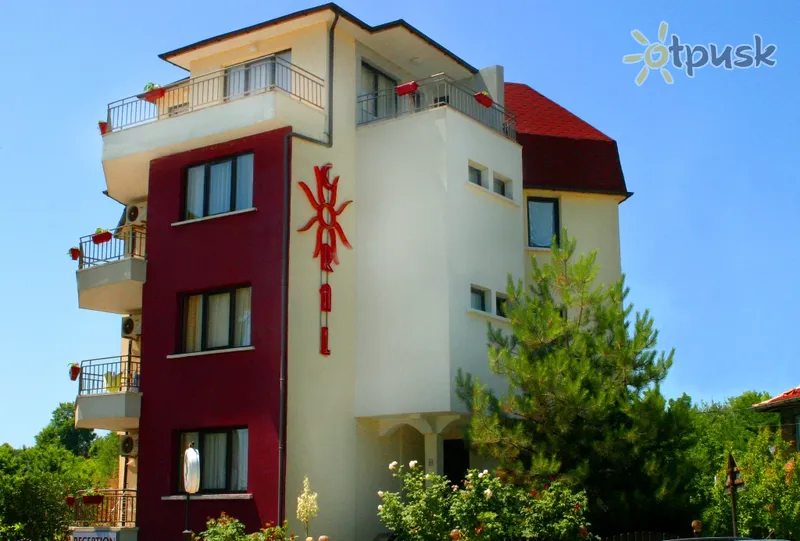 Фото отеля Coral Hotel 3* Обзор Болгарія екстер'єр та басейни