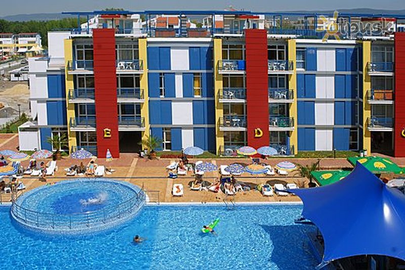 Фото отеля Elit 4 Apartments 3* Солнечный берег Болгария экстерьер и бассейны