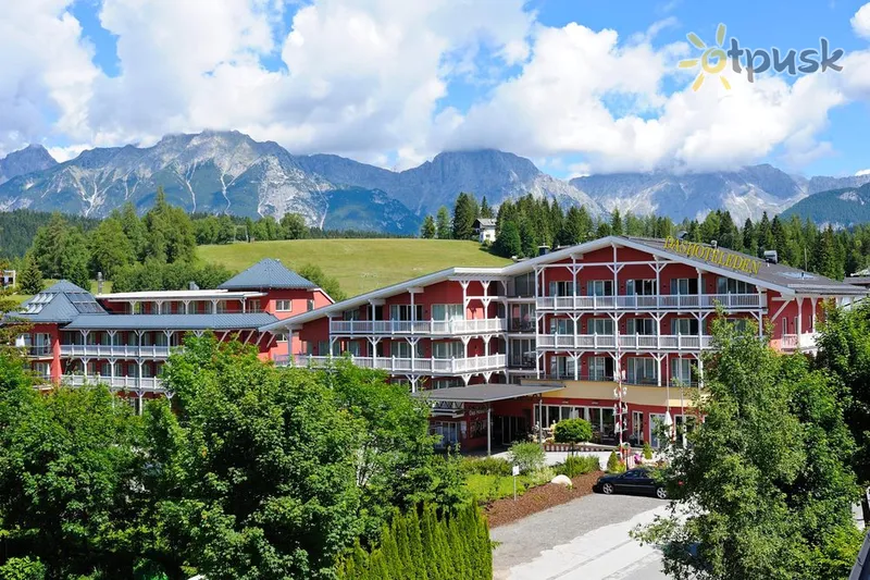 Фото отеля Das Hotel Eden 4* Seefeldas Austrija išorė ir baseinai