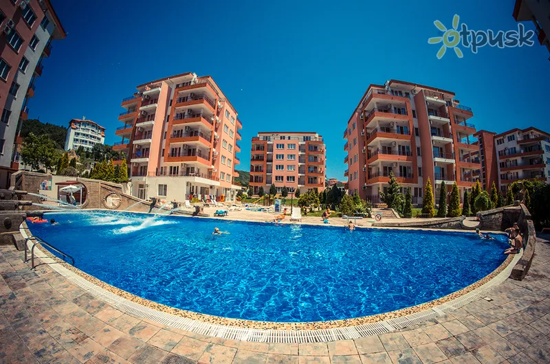 Фото отеля Privilege Fort Beach 3* Єленіте Болгарія екстер'єр та басейни