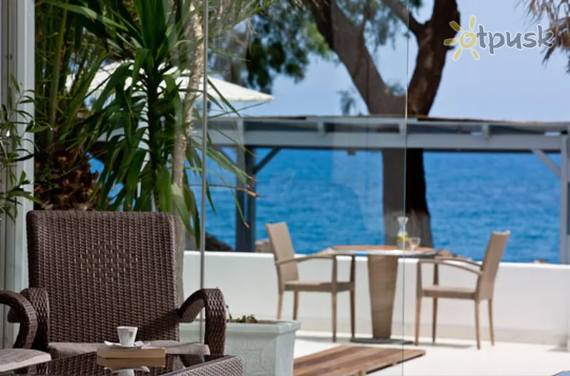 Фото отеля Alesahne Beach Hotel 4* par. Santorini Grieķija ārpuse un baseini