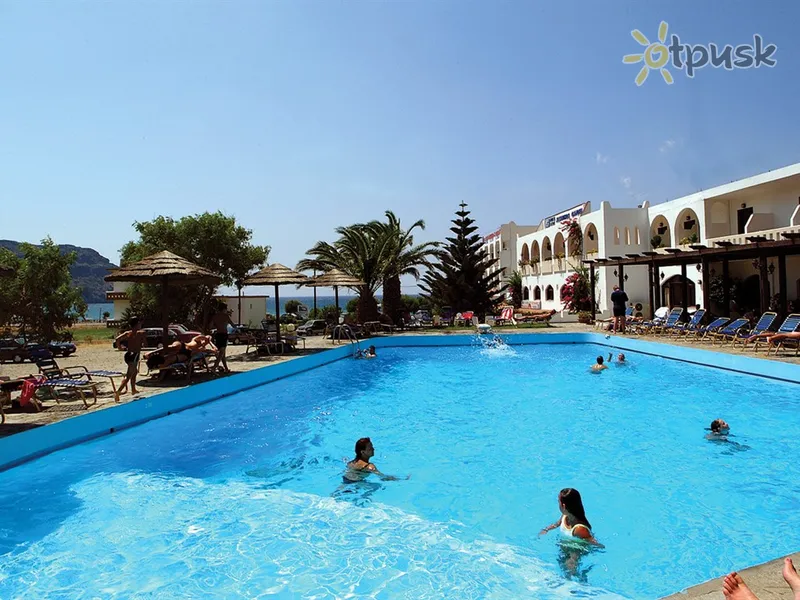 Фото отеля Alianthos Beach Hotel 3* par. Krēta - Retimno Grieķija ārpuse un baseini