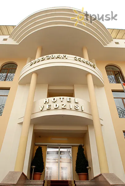 Фото отеля Vedzisi Hotel 4* Тбилиси Грузия экстерьер и бассейны