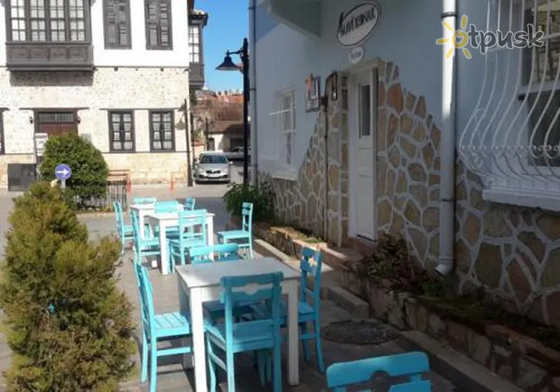 Фото отеля Mavi Konak Guest House 2* Анталия Турция бары и рестораны