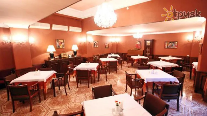 Фото отеля Sympatia 3* Tbilisis Gruzija barai ir restoranai