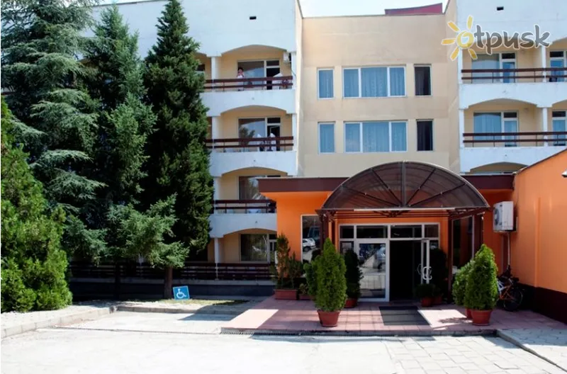 Фото отеля Gergana Balneohotel 2* Hisar Bulgarija išorė ir baseinai