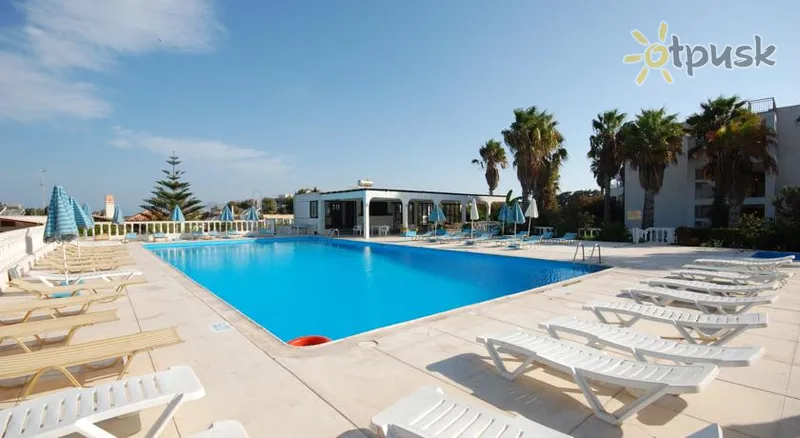 Фото отеля Cosmopolitan Hotel 3* Kosas Graikija išorė ir baseinai