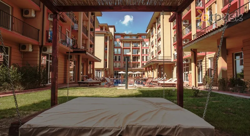 Фото отеля Sunny View Central Apartments 3* Солнечный берег Болгария экстерьер и бассейны