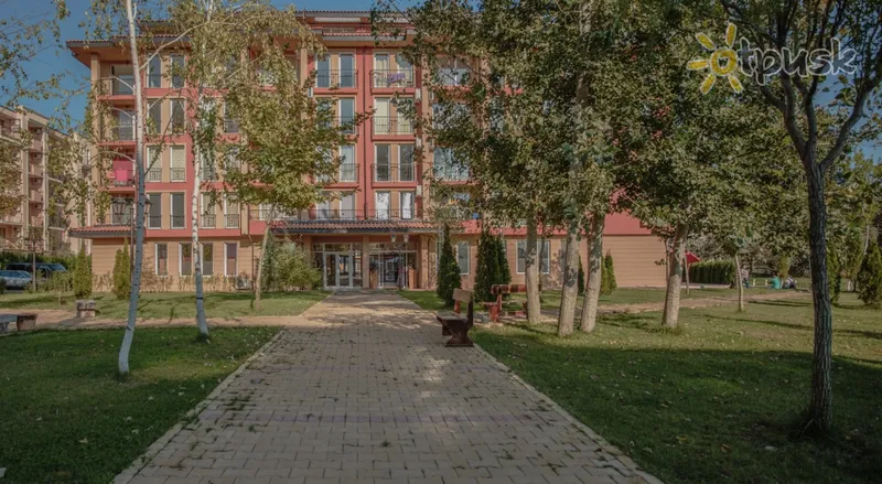 Фото отеля Sunny View Central Apartments 3* Солнечный берег Болгария экстерьер и бассейны