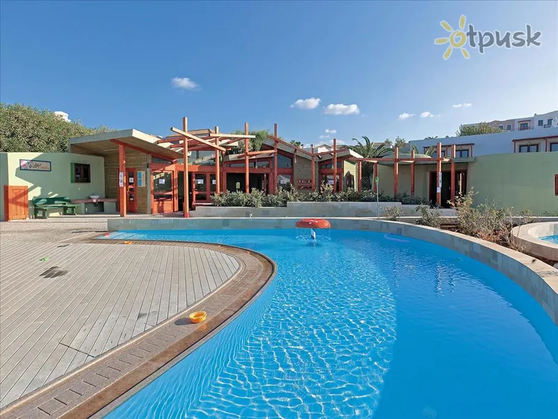 Фото отеля Mitsis Cretan Village Beach Hotel 4* par. Krēta - Herakliona Grieķija ārpuse un baseini