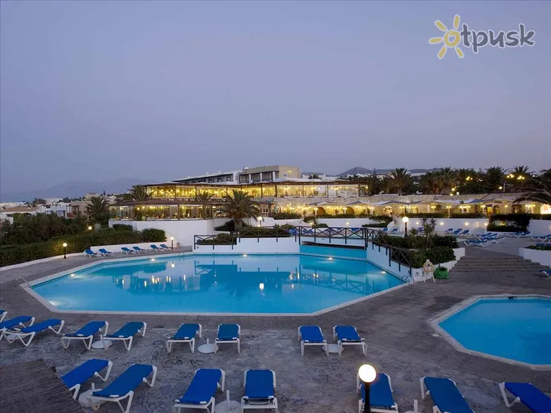 Фото отеля Mitsis Cretan Village Beach Hotel 4* о. Крит – Іракліон Греція екстер'єр та басейни