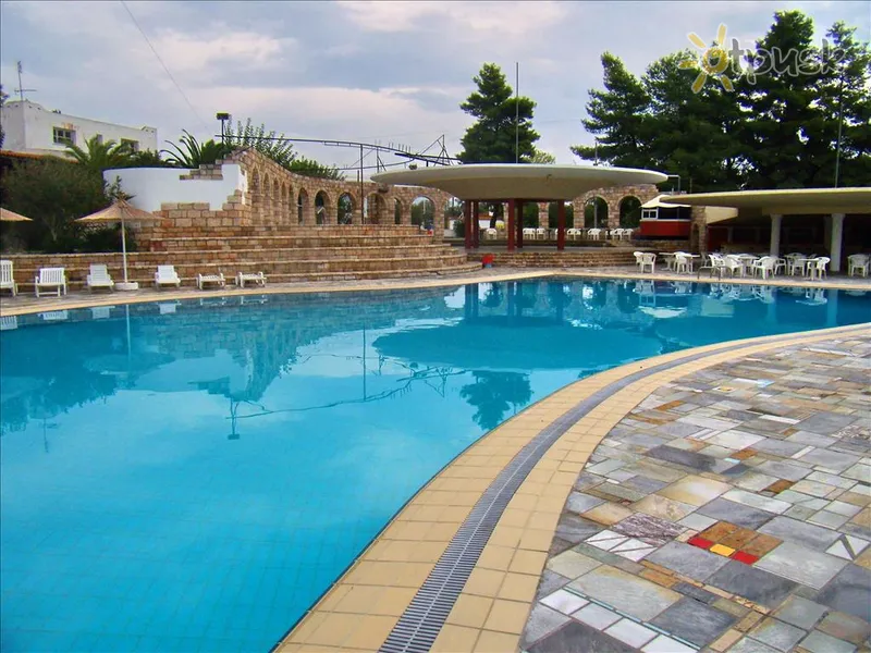 Фото отеля Eretria Village Resort 4* Euboja Graikija išorė ir baseinai