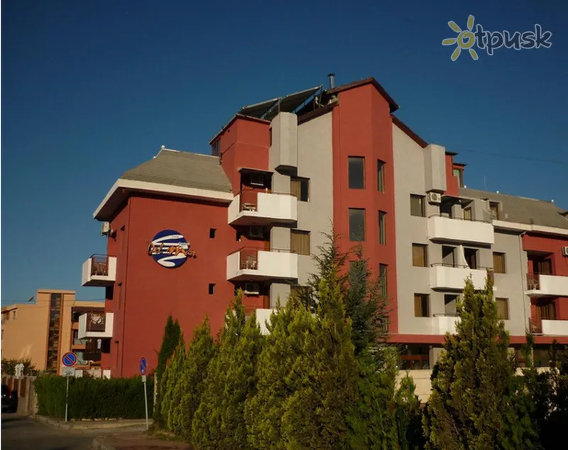 Фото отеля Del Mar Hotel 2* Несебр Болгарія екстер'єр та басейни