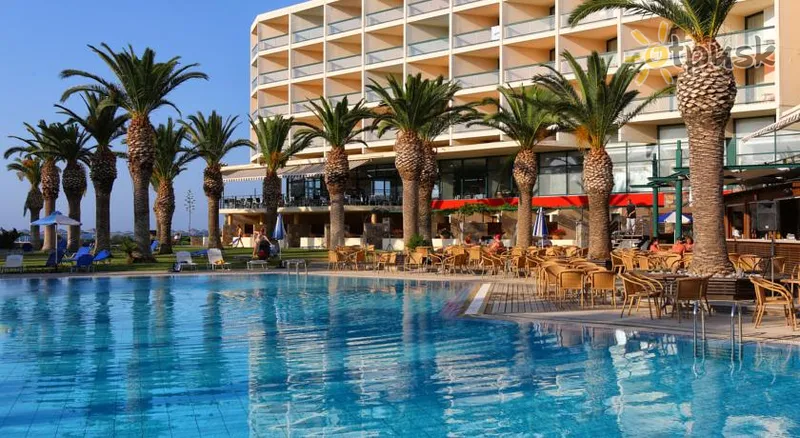 Фото отеля Sirens Beach & Village 4* о. Крит – Іракліон Греція екстер'єр та басейни