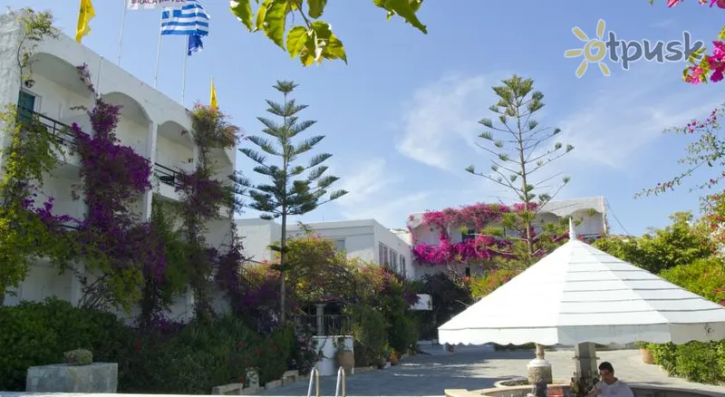 Фото отеля Skala Hotel 3* о. Патмос Греция экстерьер и бассейны