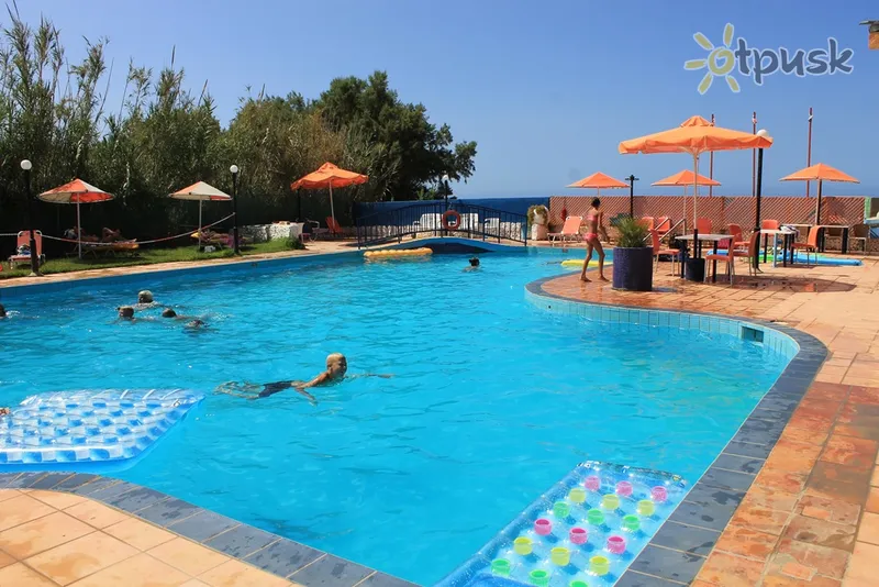 Фото отеля Varvara’s Diamond Hotel 3* Kreta – Retimnas Graikija išorė ir baseinai