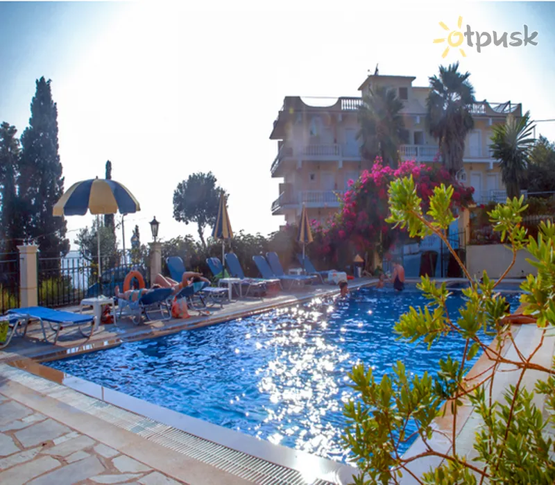 Фото отеля Alonakia Hotel 2* par. Korfu Grieķija ārpuse un baseini