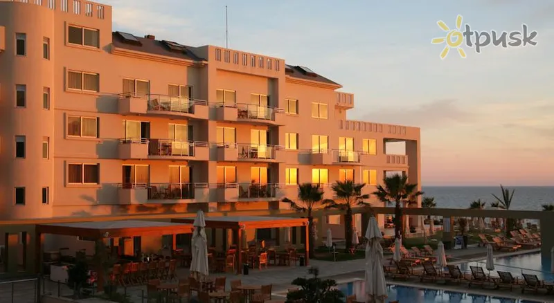 Фото отеля Capital Coast Resort & Spa 4* Пафос Кіпр екстер'єр та басейни