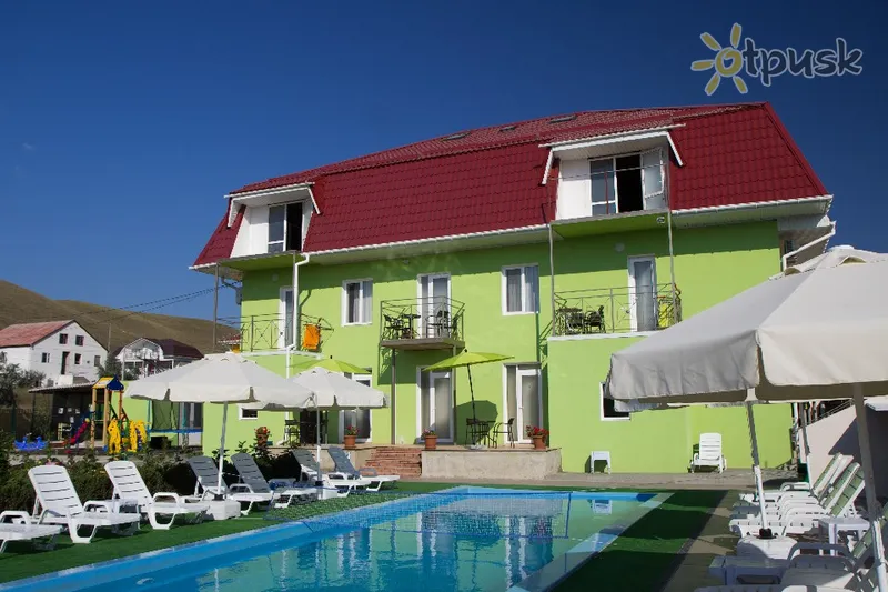 Фото отеля Коктевилль 3* Коктебель Крым экстерьер и бассейны