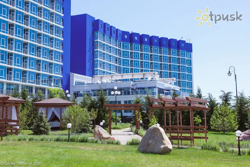 Фото отеля Ольга Апартаменты 4* Севастополь Крым экстерьер и бассейны