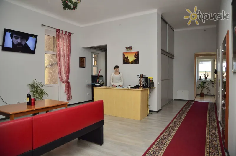 Фото отеля Casa Nostra Hostel 1* Львов Украина лобби и интерьер
