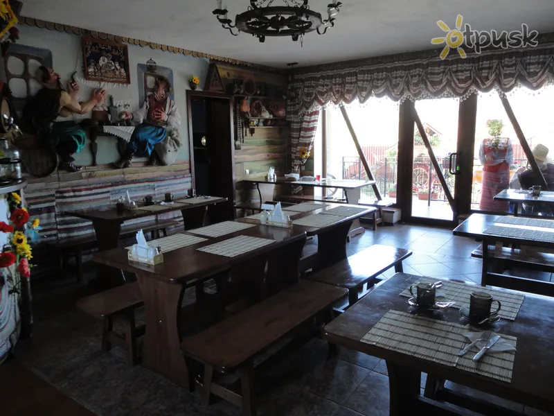 Фото отеля У Запорожца 1* Arabat rodyklė Ukraina barai ir restoranai