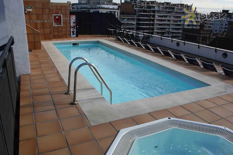 Фото отеля Sunotel Aston 3* Барселона Іспанія екстер'єр та басейни