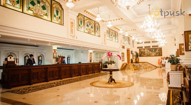 Фото отеля Hotel Majestic Saigon 5* Хошимін В'єтнам лобі та інтер'єр