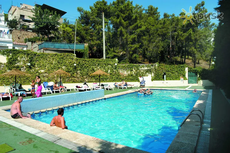Фото отеля Evenia Montevista 3* Коста Брава Іспанія екстер'єр та басейни