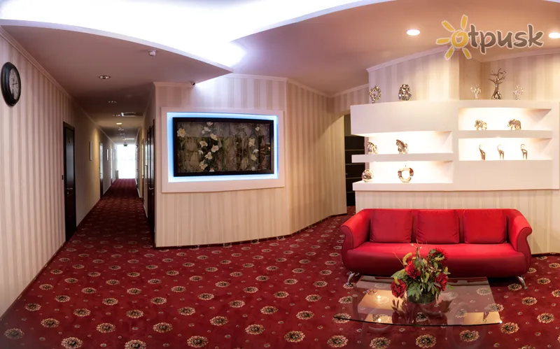Фото отеля Park Hotel 4* Дніпро Україна лобі та інтер'єр