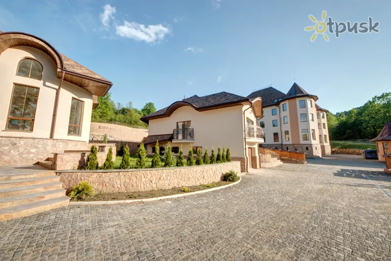 Фото отеля Letizia Country Club 3* Шаян Украина - Карпаты экстерьер и бассейны