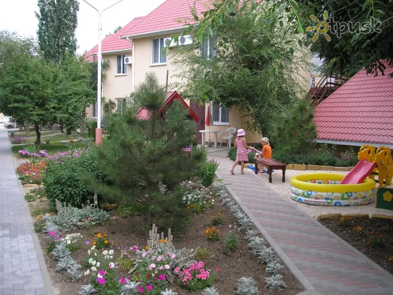 Фото отеля Улыбка 1* Кирилловка Украина для детей