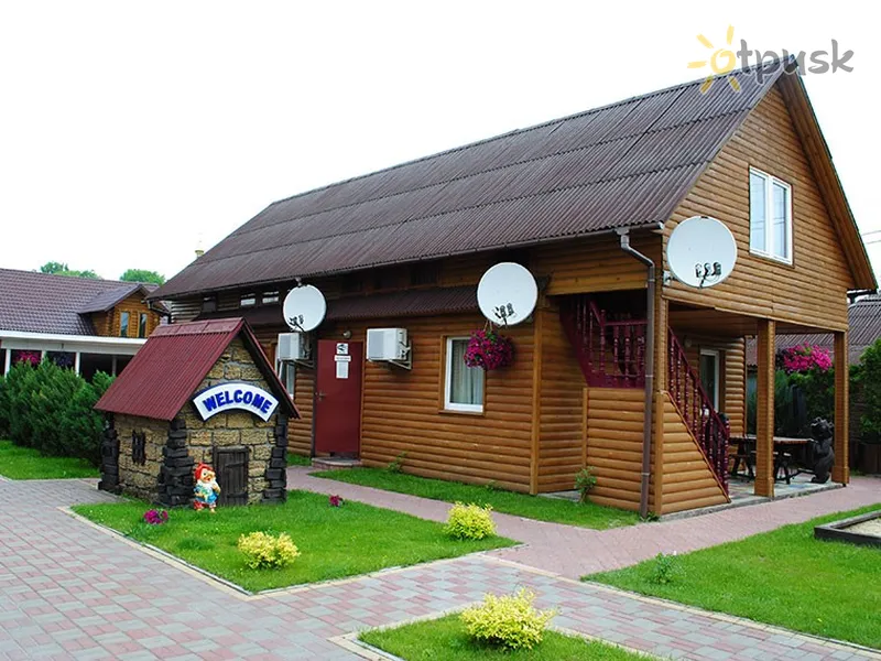 Фото отеля Между трех озер 1* Шацк Украина экстерьер и бассейны