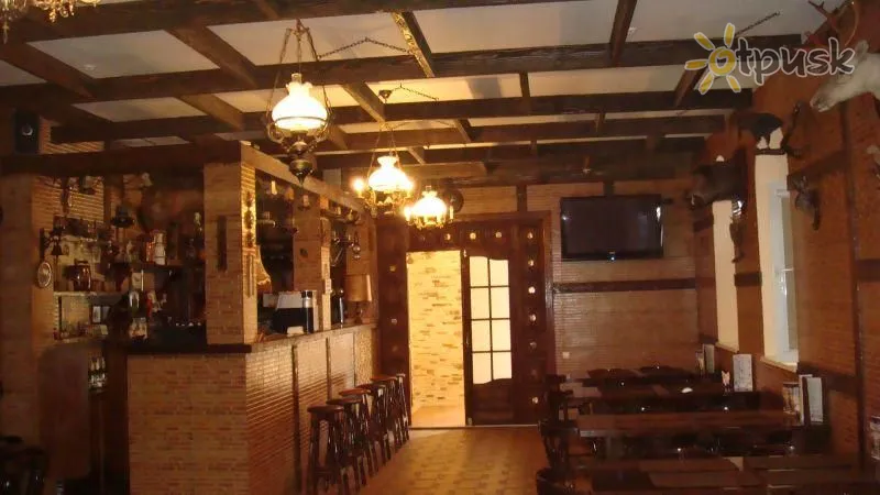 Фото отеля Охотничий дом 2* Южное Украина бары и рестораны