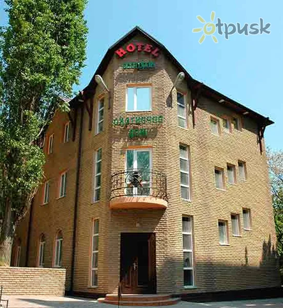 Фото отеля Охотничий дом 2* Южное Украина экстерьер и бассейны