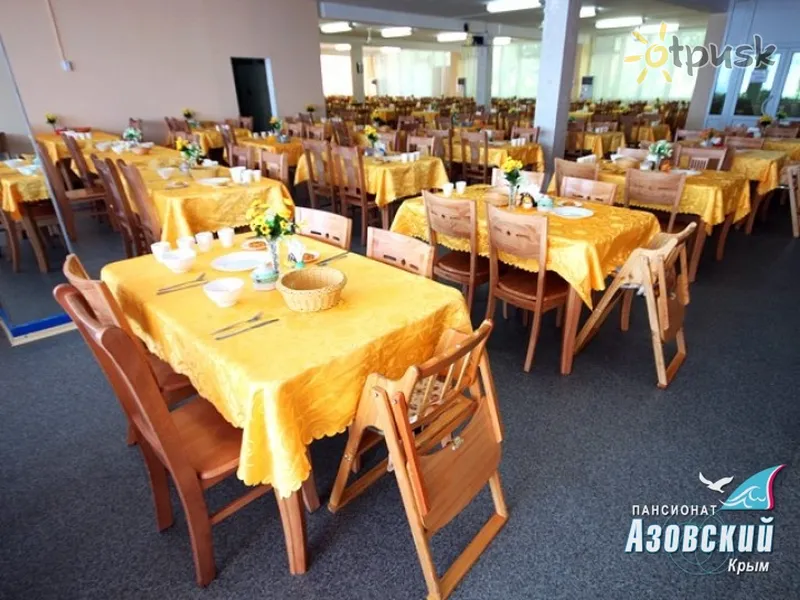 Фото отеля Азовский 2* Ščelkino Krima bāri un restorāni