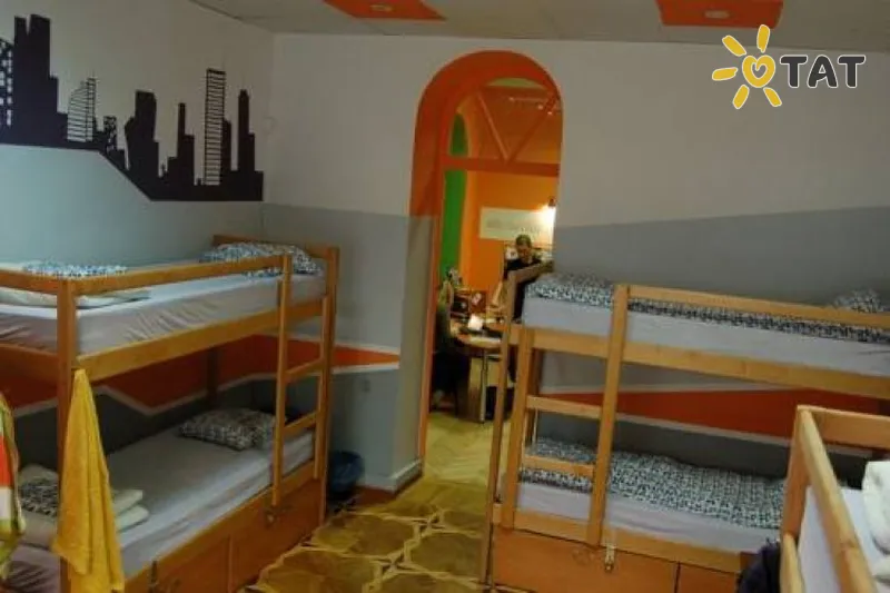 Фото отеля Why Not? Hostel 1* Київ Україна номери